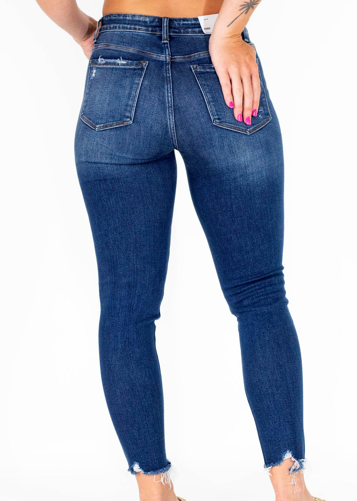 dark wash mid rise skinny jeans